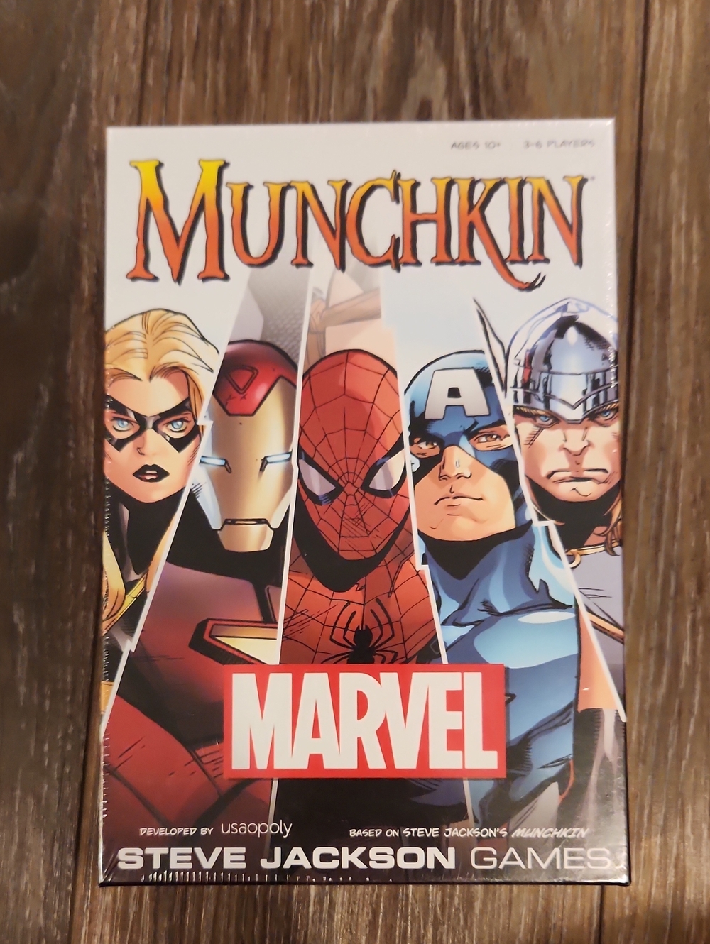NEW SEALED Munchkin Marvel Card Game Steve Jackson Games USAopoly 2016